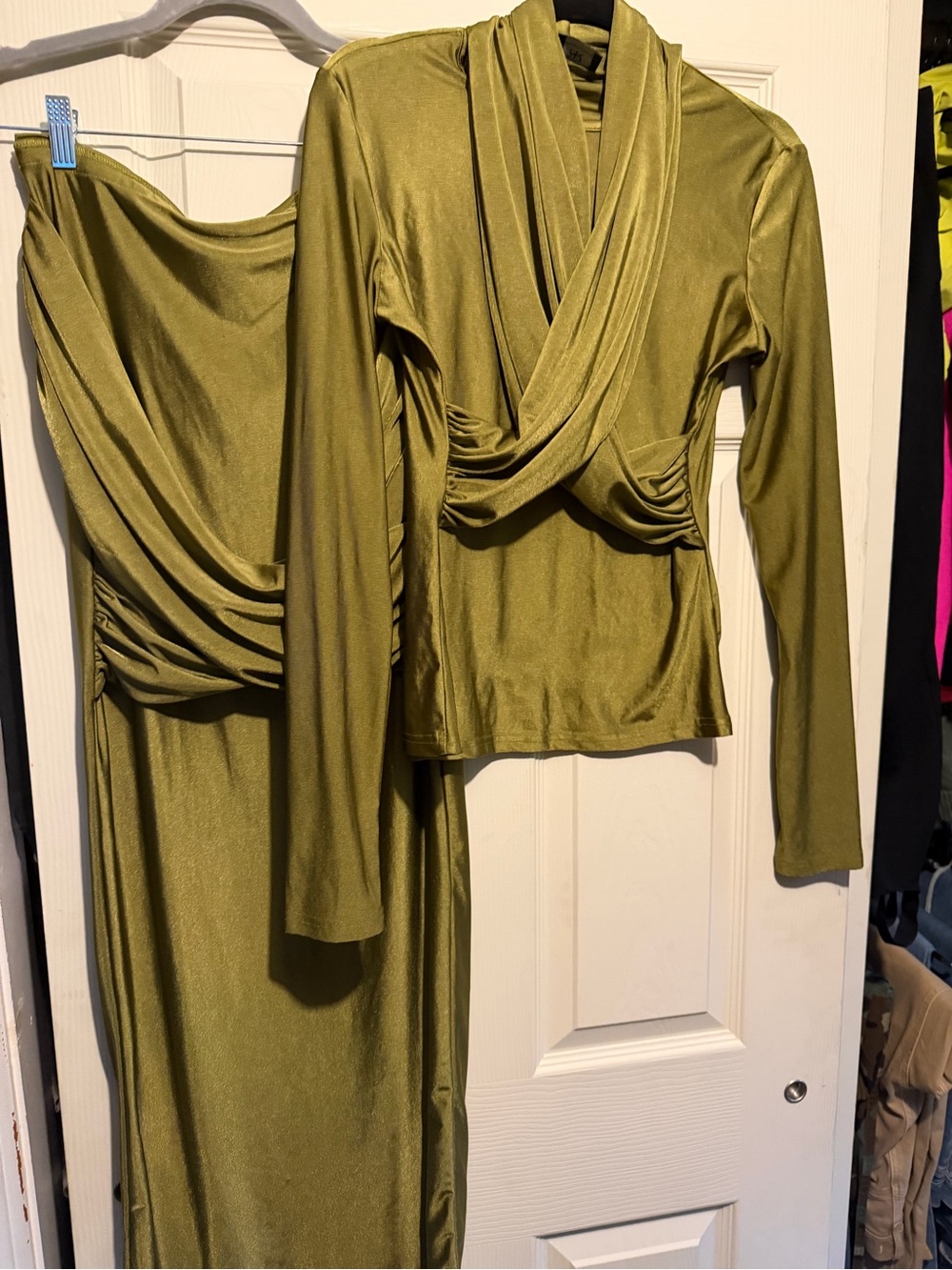 Olive Green Draped Long-Sleeve Women's Dress Set